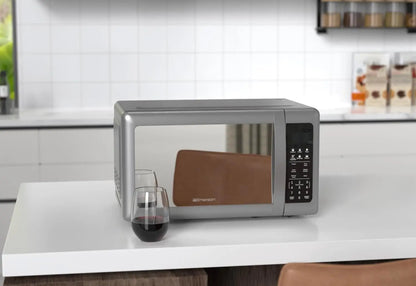 Silver Microwave Oven 700W Child Safe Lock