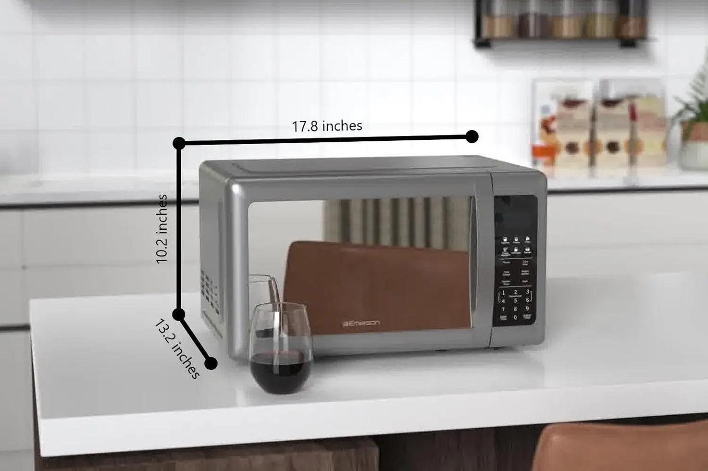 Silver Microwave Oven 700W Child Safe Lock
